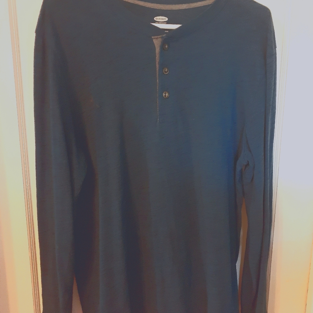 Mens Medium Navy Blue Long Sleeve w buttons